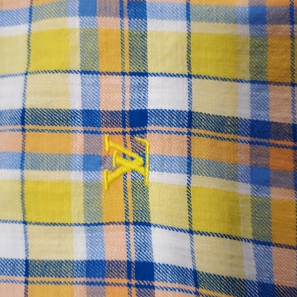 Louis Vuitton button up shirt - Picture 2 of 7